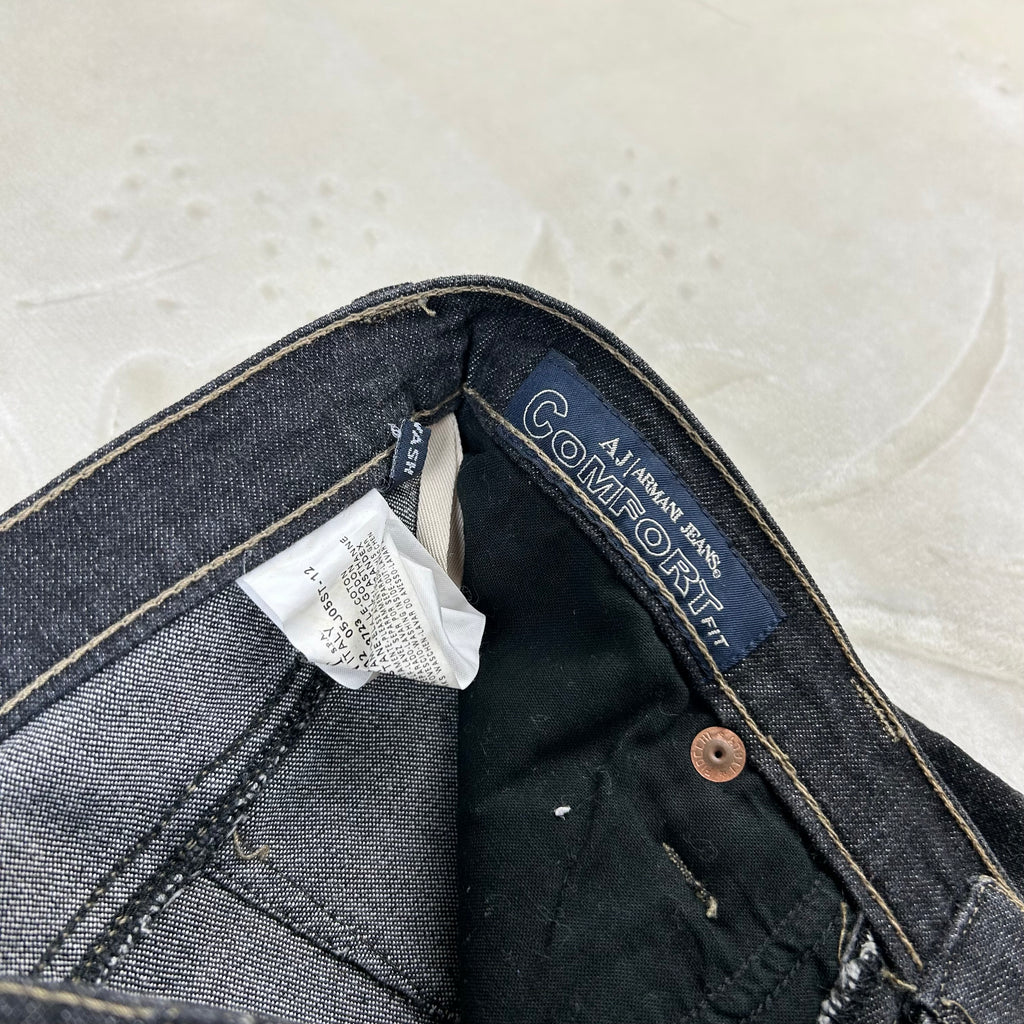 Jeans Armani Jeans Vintage Denim Scuro Comfort Fit Straight (S)