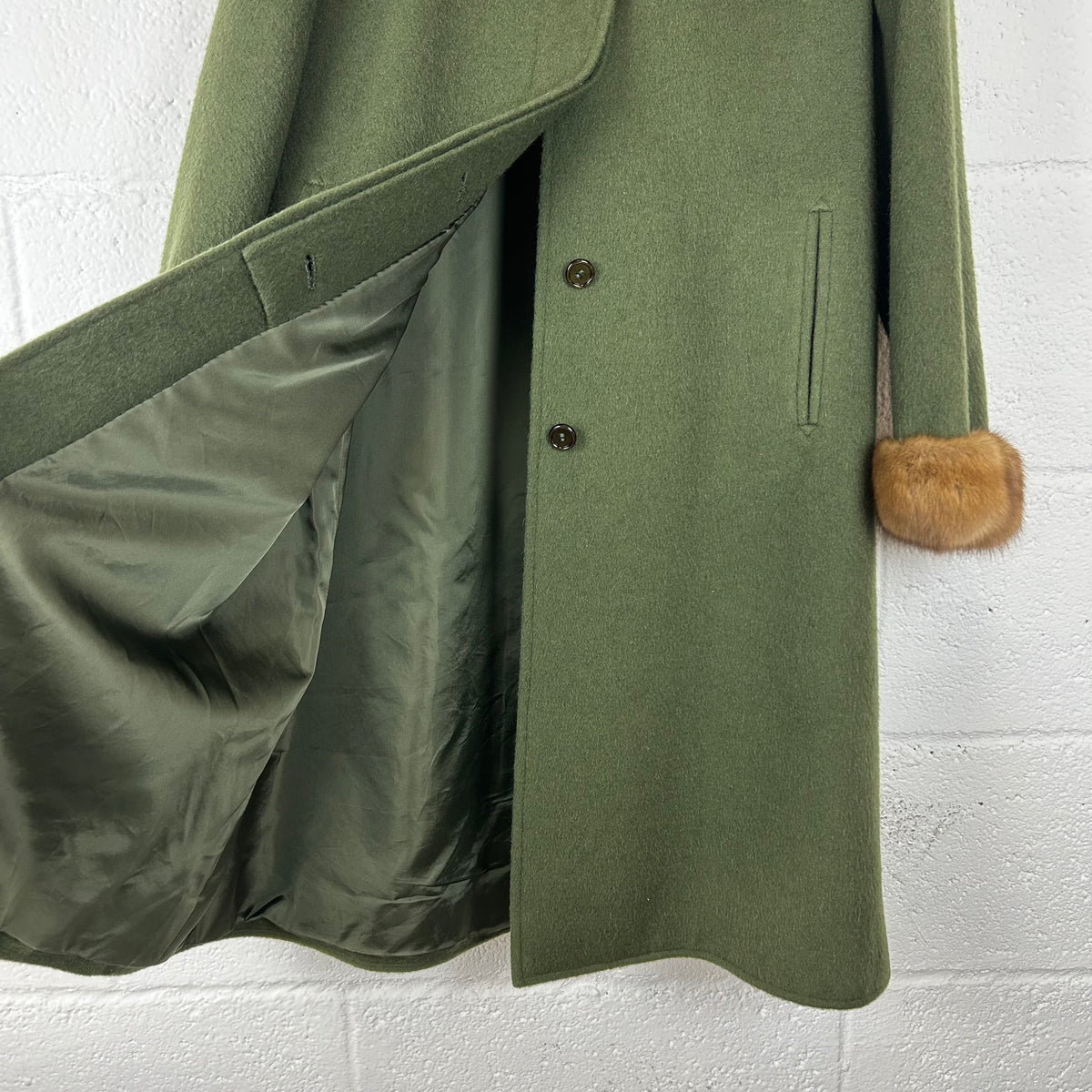 Cappotto da Donna  sartoriale vintage 100% Lana Verde con Collo e Polsini in visone (M)