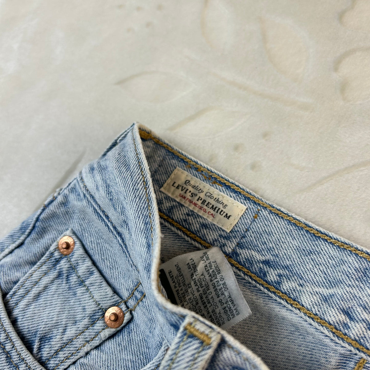 Levi’s 501 Vintage Jeans Denim Azzurro Chiaro Vita Alta Original Fit (W23-37-XXS)
