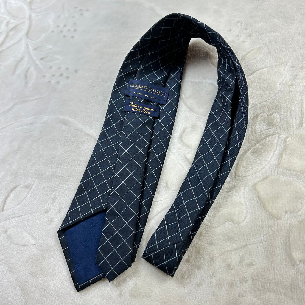 Cravatta Ungaro Italy 100% Seta Blu Navy Fantasia a Quadri Made in Italy