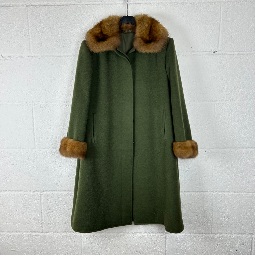 Cappotto da Donna  sartoriale vintage 100% Lana Verde con Collo e Polsini in visone (M)