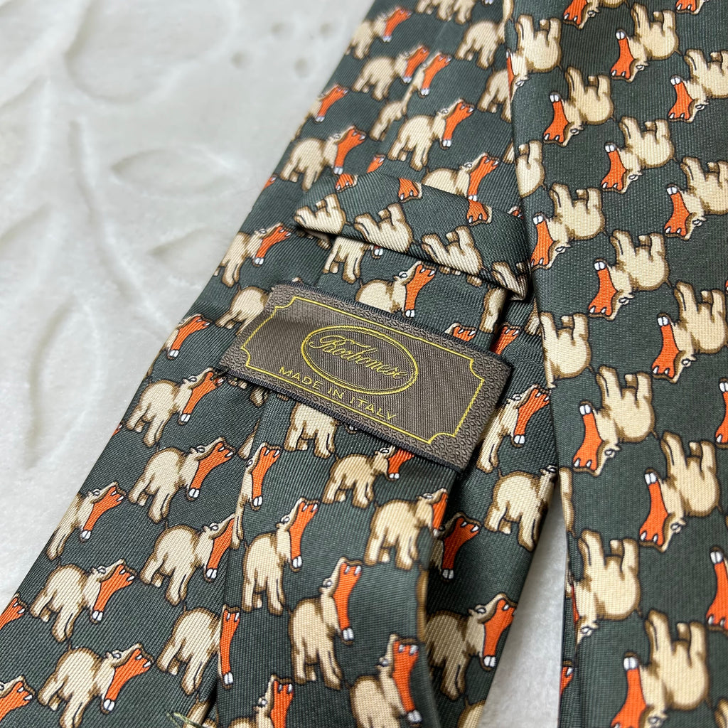 Cravatta Borbonese Made in Italy in 100%seta verde con fantasia animali